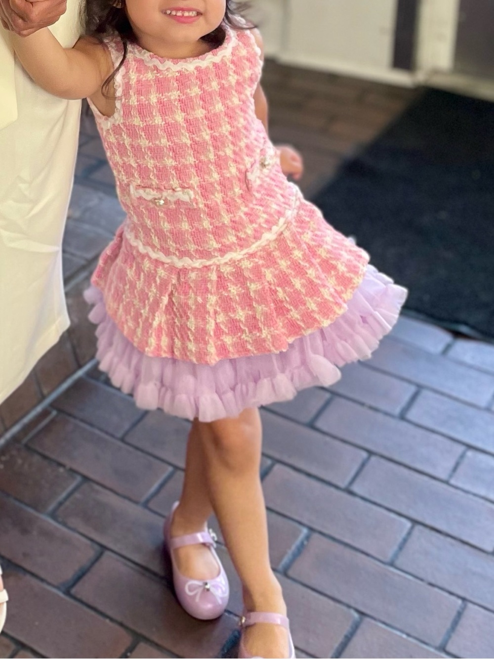 Badgley Mischka Dress features a lovely pink-and-white tweed pattern